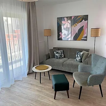 Apart-hotel Domitys - Ulma 4*