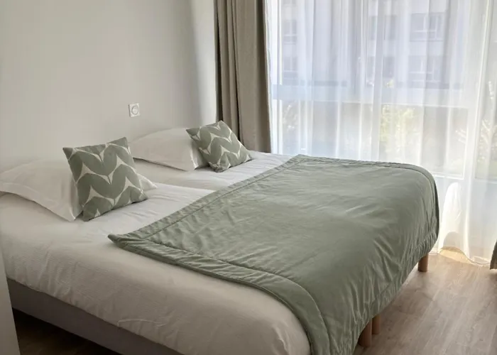 Résidence Services Seniors Domitys - Ulma Appart hôtel