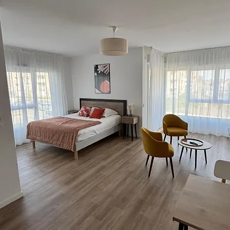 Résidence Services Seniors Domitys - Ulma Appart hôtel
